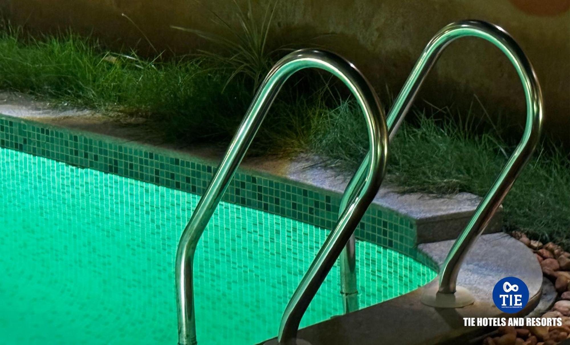 Eden Beach Resort - Tie Hotels & Resorts ปอนดิเชอรี ภายนอก รูปภาพ